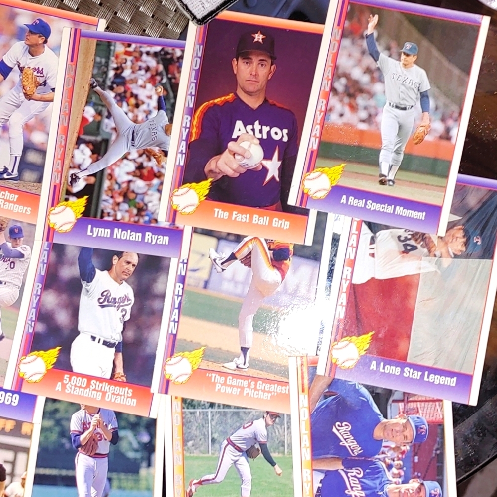Vintage baseball cards Ryan Nolan Legend